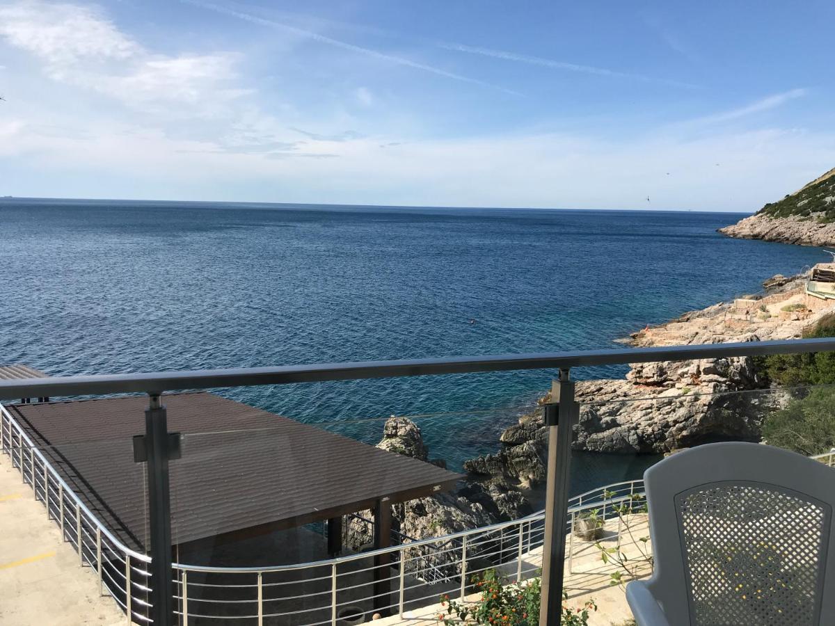 First Line Of The Sea 1 Appartement Dobra Voda Buitenkant foto